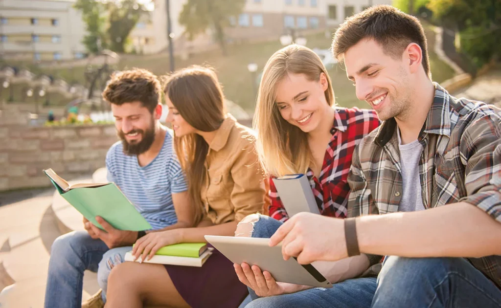 Turning Readers into Fans: The Power of Community-Building for Self-Published Authors